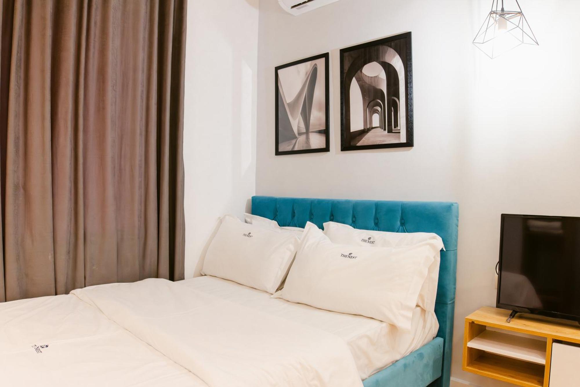 Durres Str Modern - The Nest Tirana